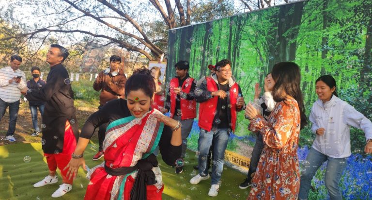 2023 숲 속의 한가We